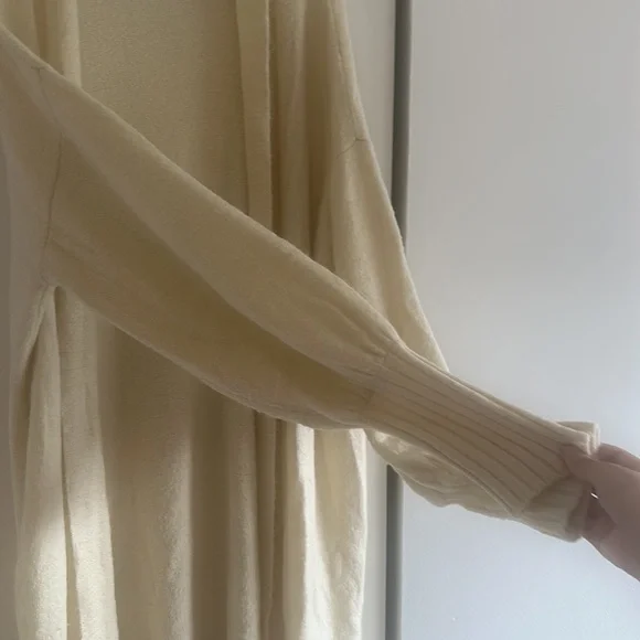 AFRM cream long cardigan - Picture 11 of 15